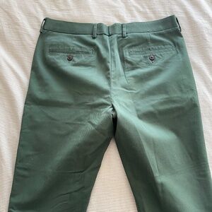 Charles Tyrwhitt - Ultimate Non-Iron Chinos - Slim Fit - Sage Green